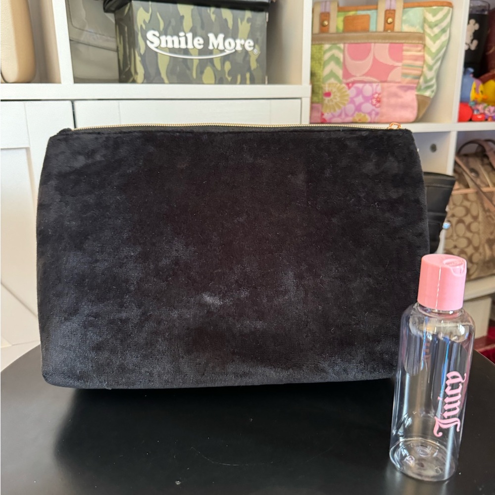 Juicy Couture Black Belted Cosmetic Bag - Picture 2 of 4